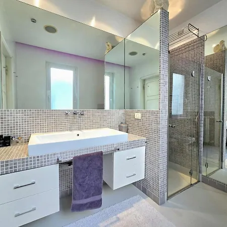 Attico Design De Gasperi Con Vista Mozzafiato Διαμέρισμα Σαν Μπενεντέτο ντελ Τρόντο