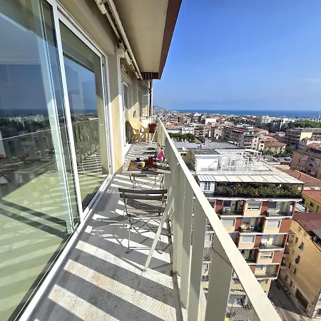 Διαμέρισμα Attico Design De Gasperi Con Vista Mozzafiato Σαν Μπενεντέτο ντελ Τρόντο